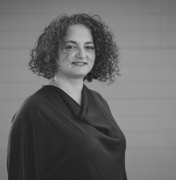 Esra Ergüzeloğlu